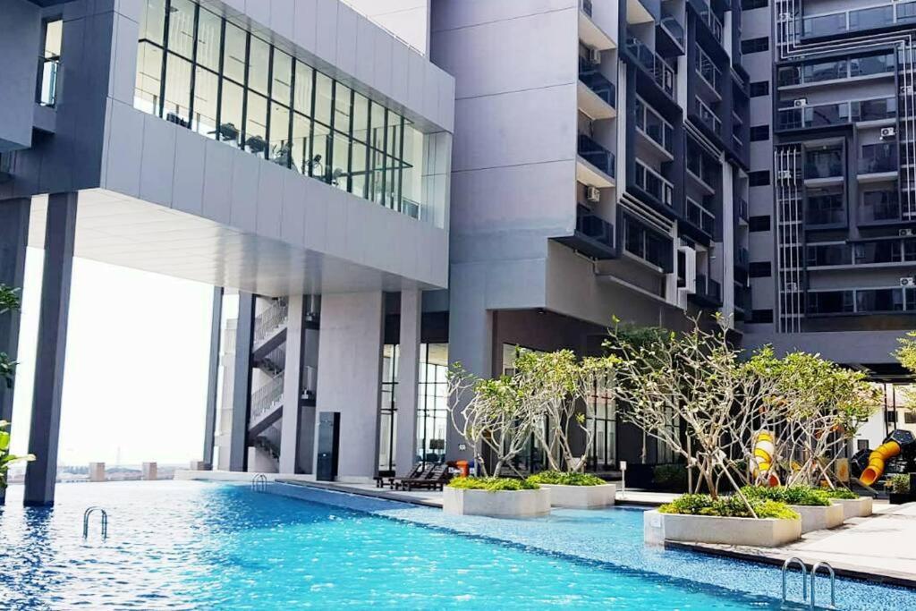 Seaview#Warmth#Netflix#Privatebathtub#Seasideluxurycondo#Imperioresidence Malacca Eksteriør billede
